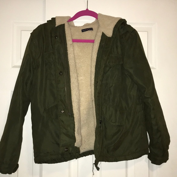 Brandy Melville Jackets & Blazers - Brandy Melville Hailey Jacket w/ fur